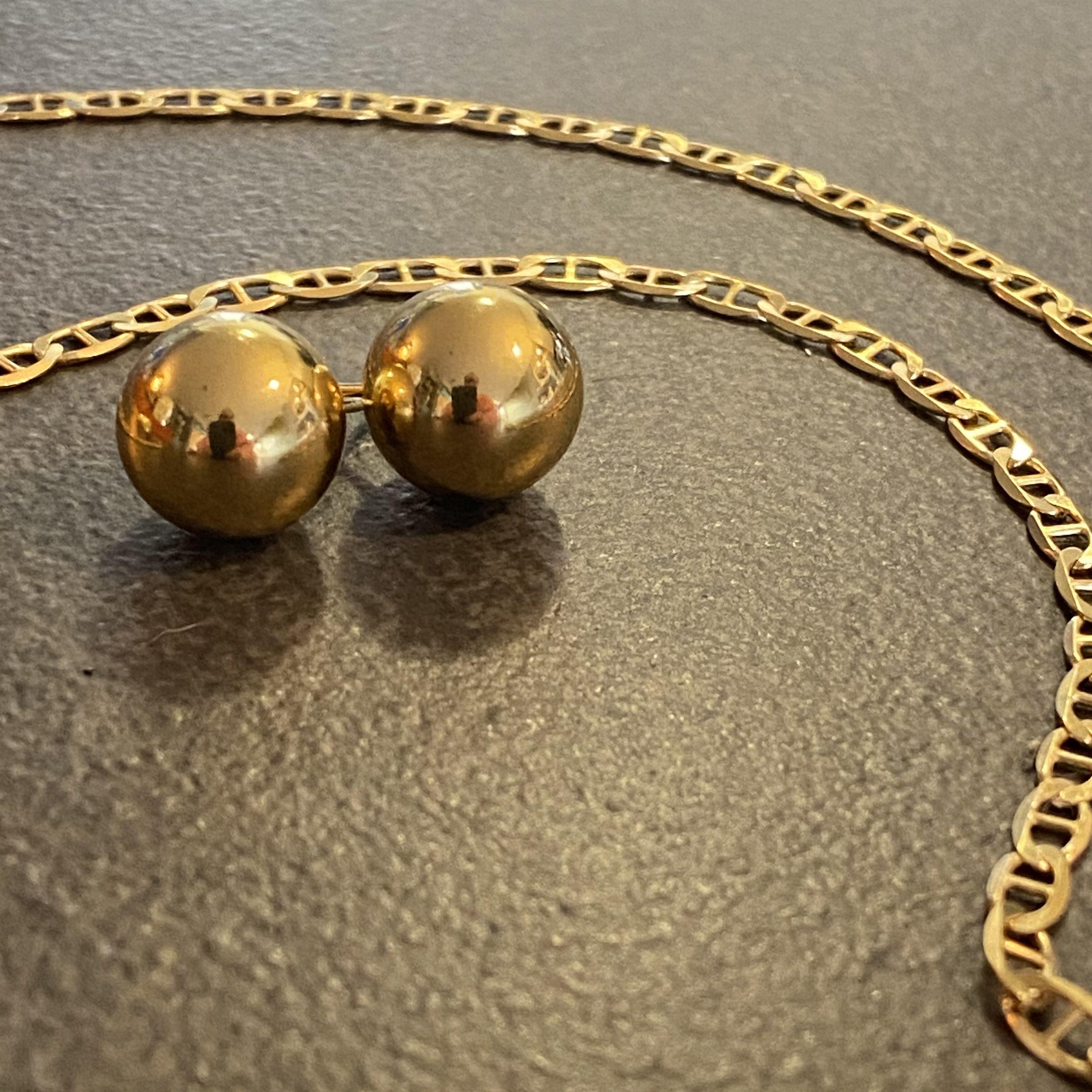 SPHERE STUDS - bobbie carr