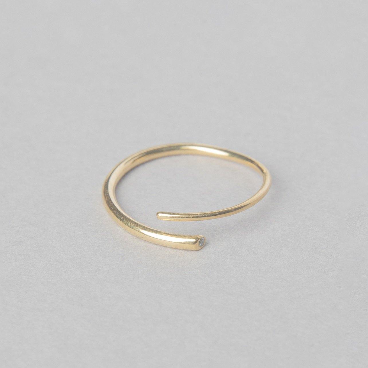 SPLIT HORN RING WITH DIAMOND - bobbie carr